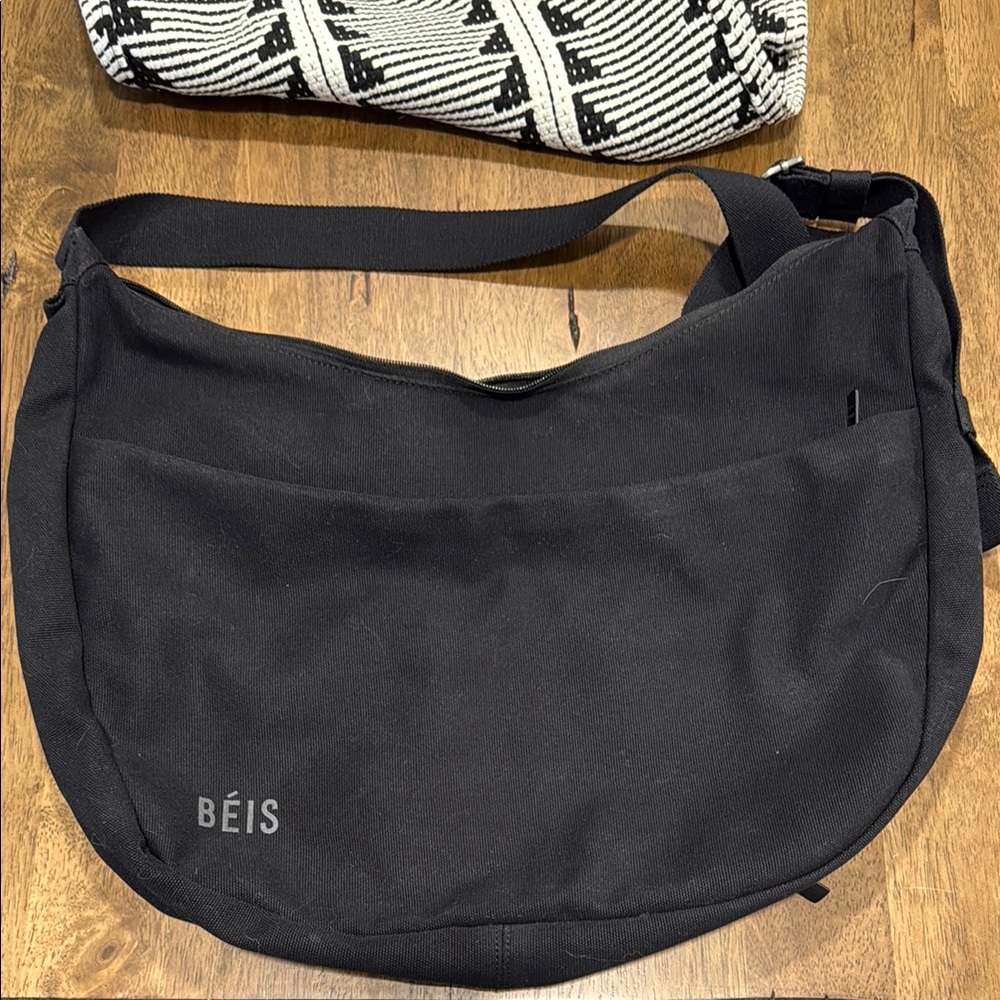 BEIS Black Crossbody Bag